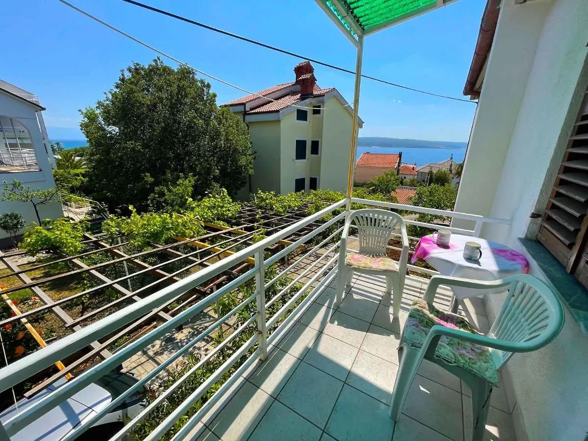 Apartments In Dramalj 42932